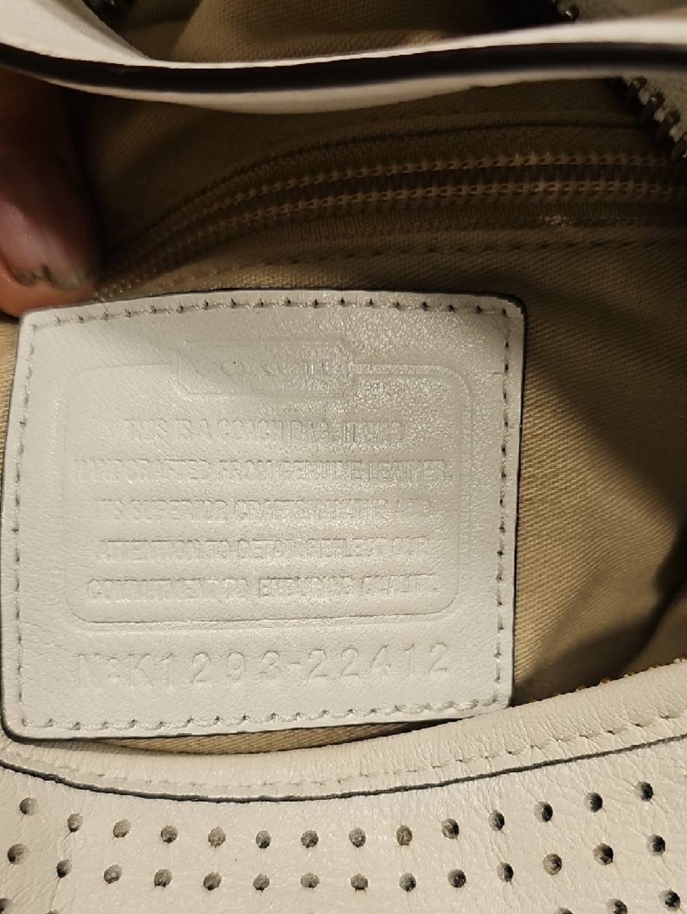 Coach three-Tone Perforated Leather Hobo in White, Navy & Light Blue - Picture 5 of 11